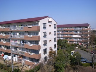 中層棟改修後外観（一部）