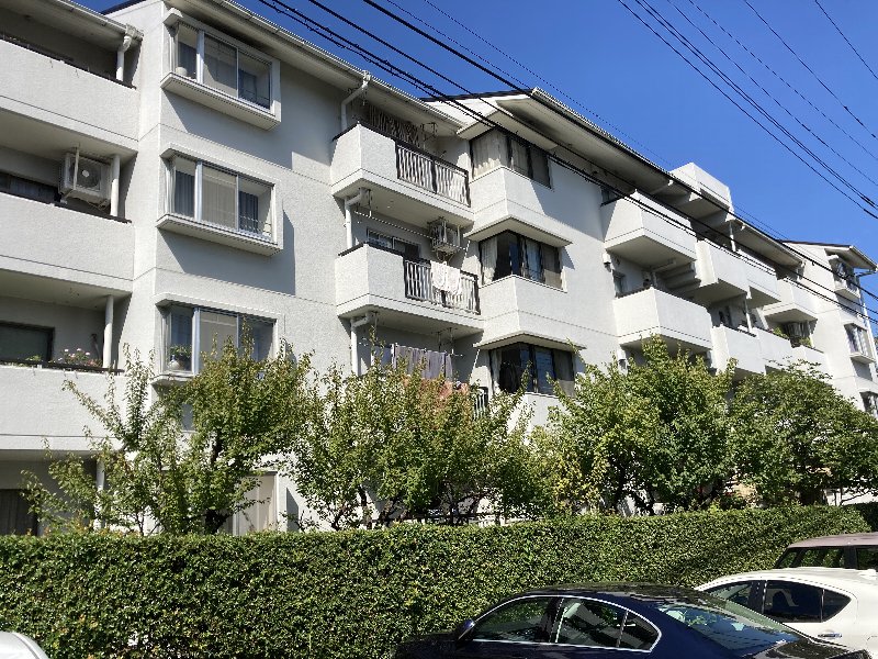 メゾン鶴牧-5団地