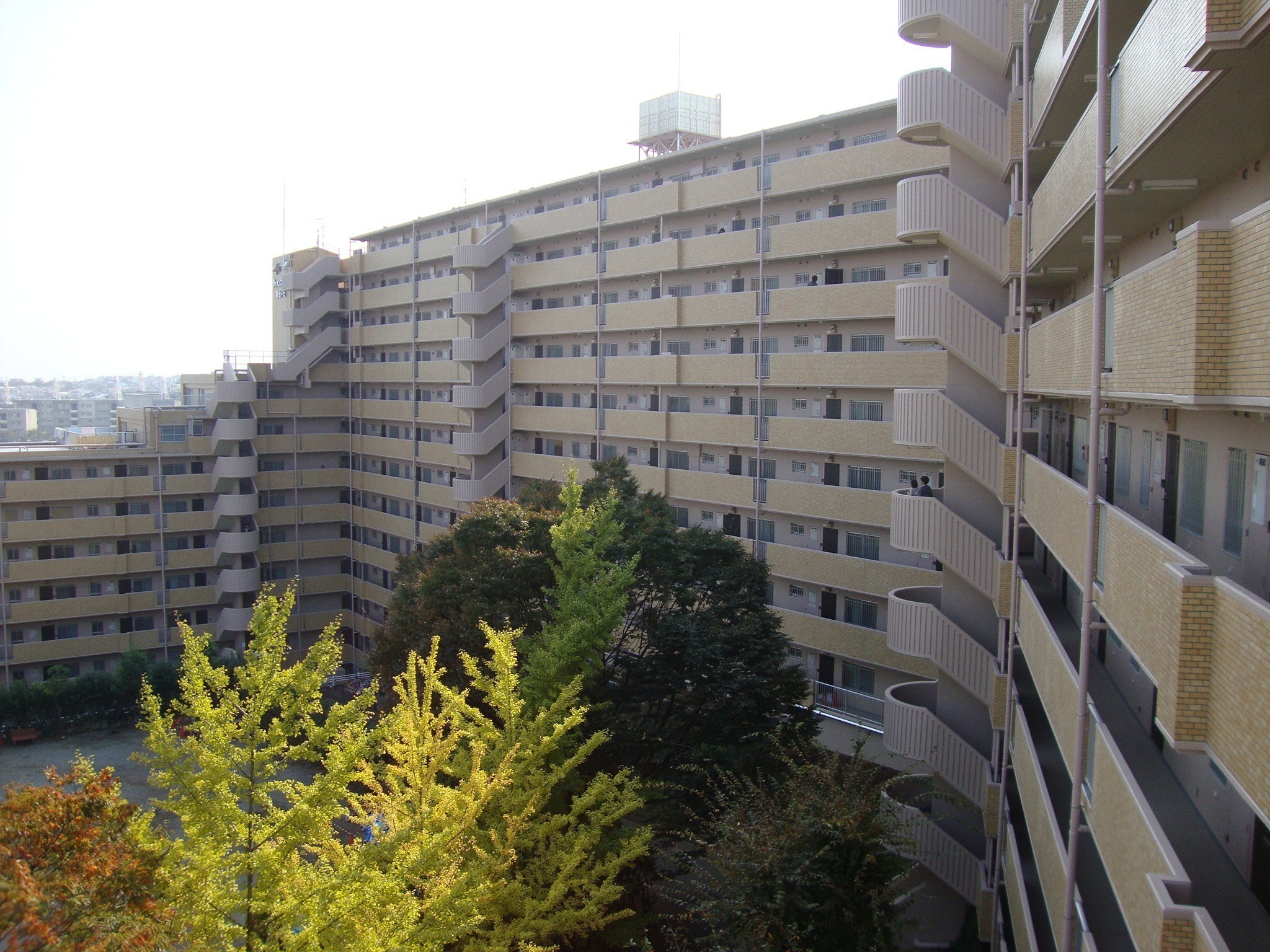 ライオンズガーデン百合ヶ丘