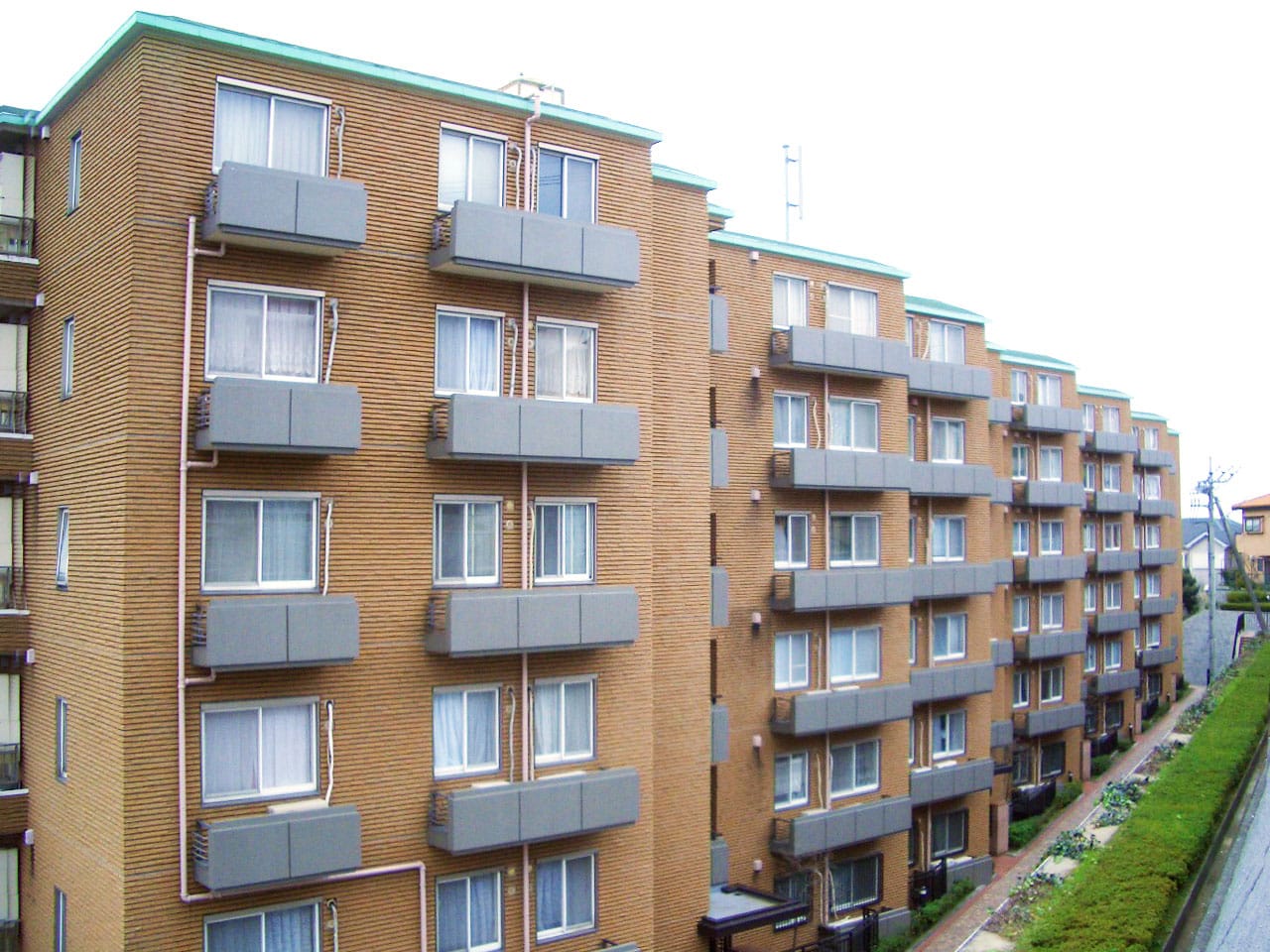 ヴィルヌーブ横浜西谷